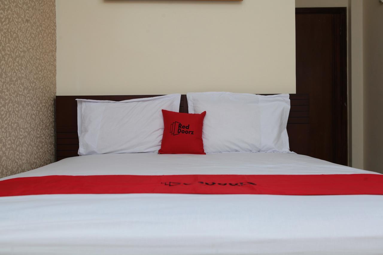 Reddoorz Near Maranatha University 3 Μπαντούνγκ Εξωτερικό φωτογραφία
