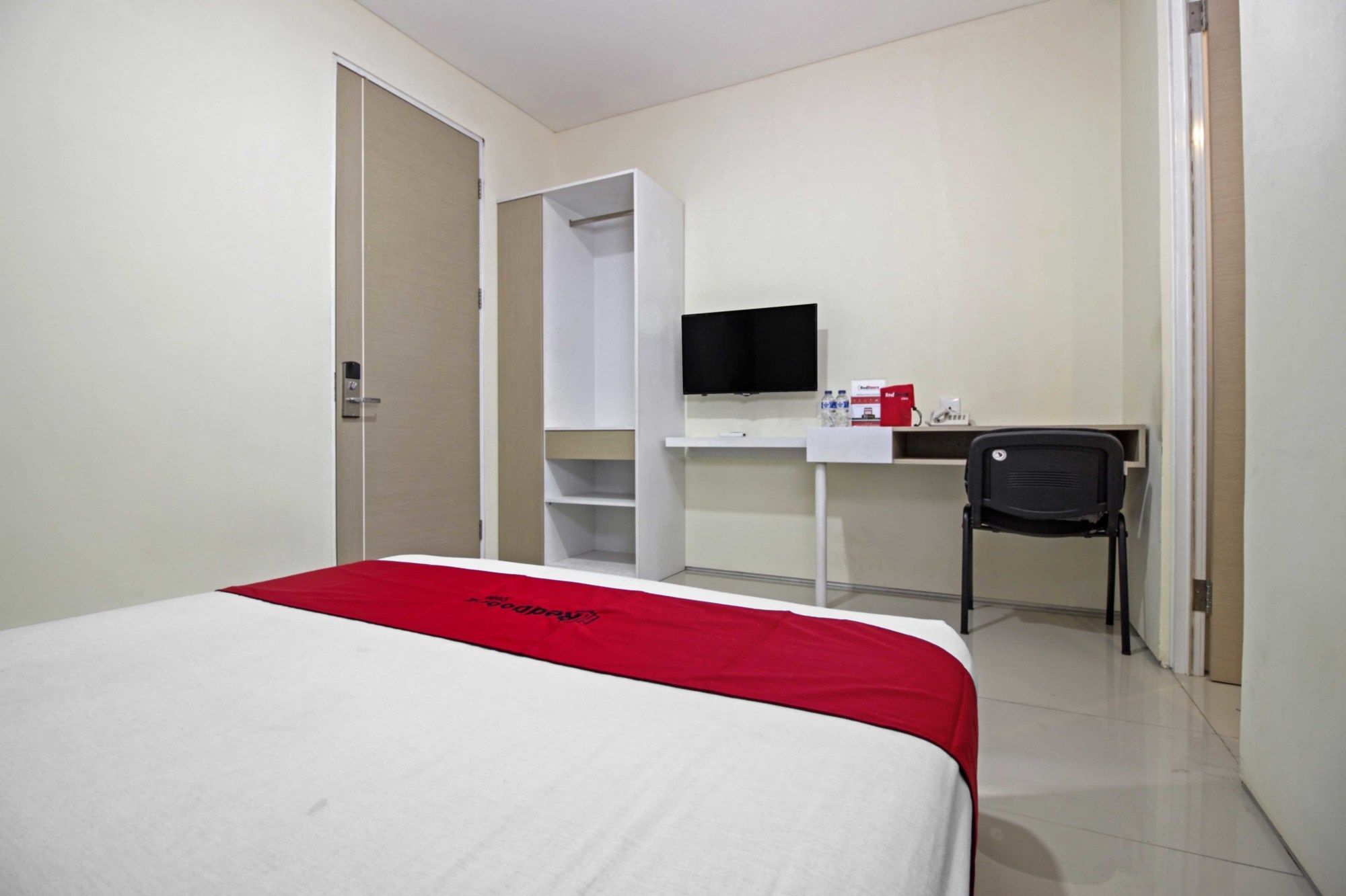 Reddoorz Near Maranatha University 3 Μπαντούνγκ Εξωτερικό φωτογραφία